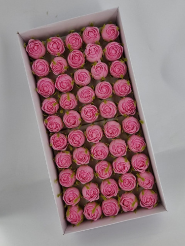 Роза бутон 3 см. Цвет розовый