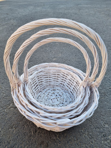 Набор плетенных круглых корзин 3в1. Цвет белый