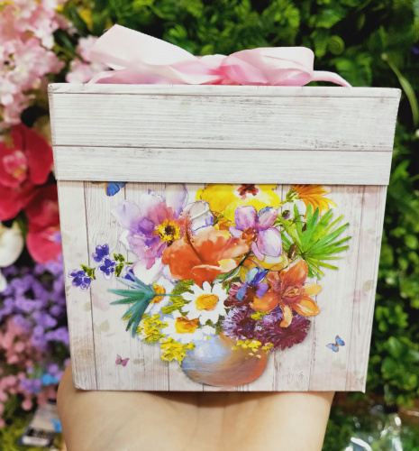 коробка сборная 30*30 см полевые цветы