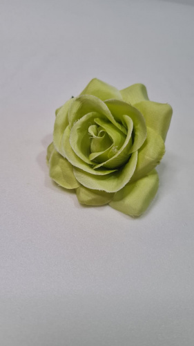 Искусственные цветы.  Голова розы. Упаковка 10 шт.Размер 7 см, высота 5 см. Цвет зелёный.