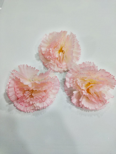 Гвоздика №3 . Диаметр 10 см. Ткань. Упаковка 5 шт.