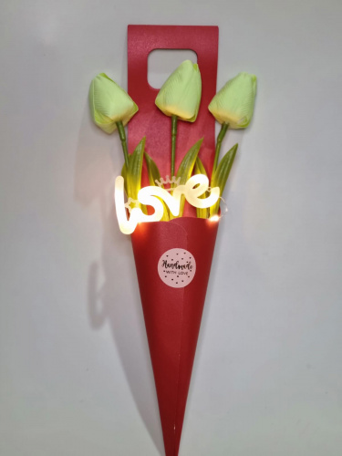 Уголок бумажный флористический. Цвет красный. Упаковка 10 шт.  фото 2