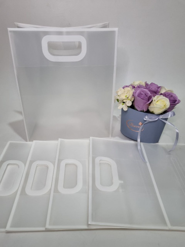 Сумка прозрачная. Ручки вырезаны. Белый. Размер L большой фото 2