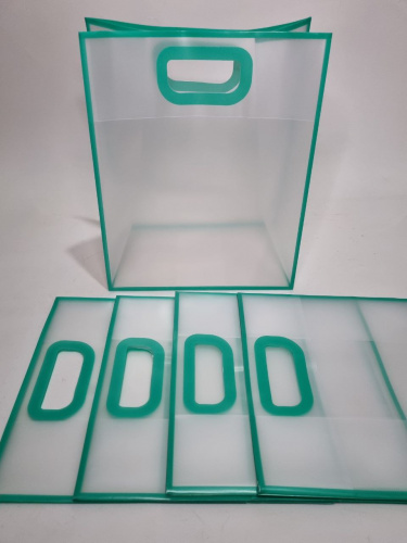 Сумка прозрачная. Ручки вырезаны. Бирюза. Размер S малый фото 2