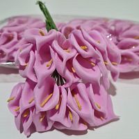 Цветок Калла из фоамирана на металлической ножке. Цвет розовый.. Размер цветка 2*3 см.