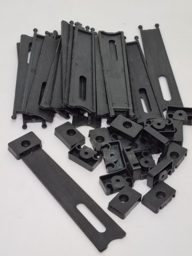 Подставка язычок пластиковый. Для рамок. Размер: высота 15 см, ширина 3 см. Упаковка 20 шт.