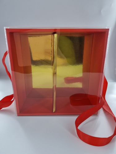 Коробка трансформер. Цвет красный, золотая середина.  фото 3