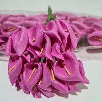 Цветок Калла из фоамирана на металлической ножке. Цвет малиновый. Размер цветка 2*3 см.