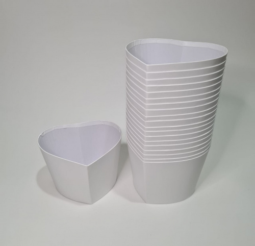 Кашпо сердце. Белое.