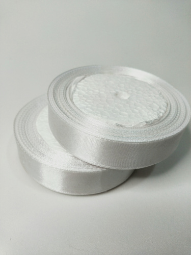 Лента атласная 2см 25 ярдов "Белая"