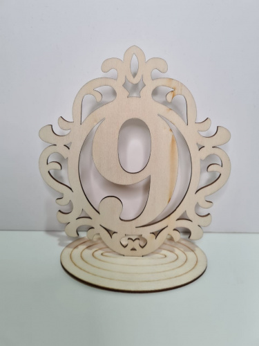 Цифра 9. Ажурная резка на подставке. Цифра 9. Ажурная резка на подставке.