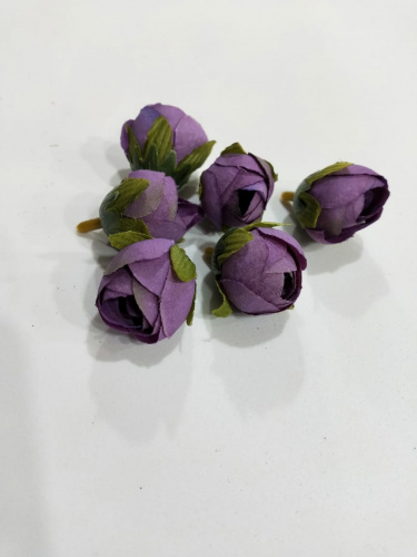 Роза бутон №3 . Ткань  2,5 см . Упаковка 10 шт