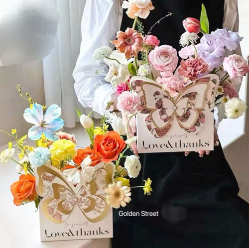 Кашпо с бабочками. Цвет сиреневый. 2 шт фото 2