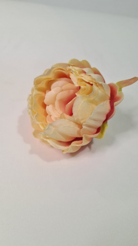 Искусственные цветы. Голова Пион. Упаковка 10 шт.Размер 8 см. Цвет  бежево - красный