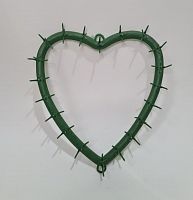 Форма пластмассовая с креплениями Сердце малое.