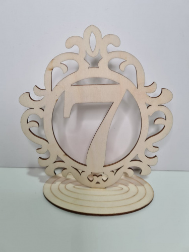 Цифра 7. Ажурная резка на подставке. Цифра 7. Ажурная резка на подставке.