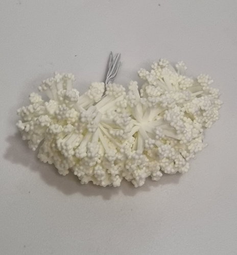 Тычинки флористические. Воздушные. Пучок. Цвет кремовый. Вес 10 гр.