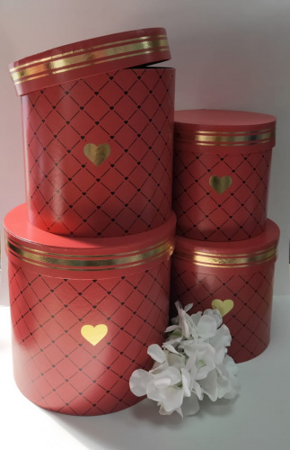 Набор коробок 4в1. Золотое сердце крас. Размер 20*20,18*18,16*16,15*15 см.